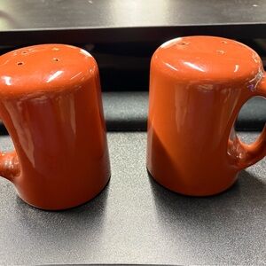 Orange Ceramic Salt and Pepper Shaker Set - Home Dining